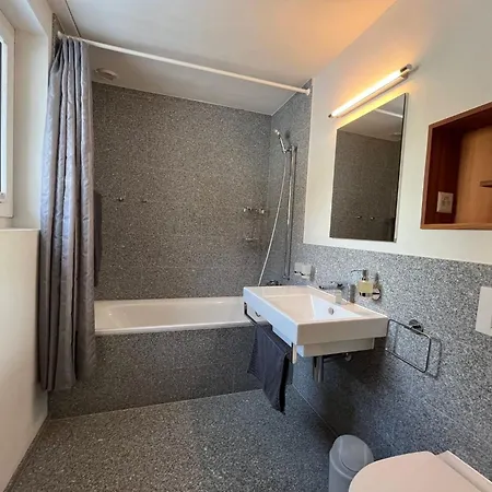 Apartamento Chasa Ernst By Interhome *